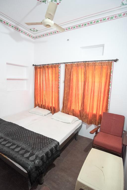 Devi Vilas Guest House Udaipur Ngoại thất bức ảnh